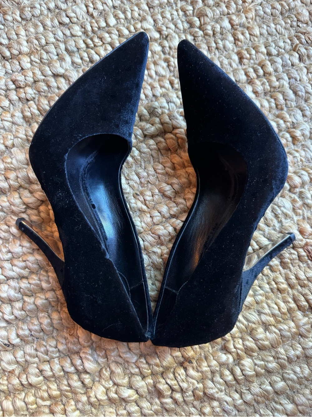 Calvin Klein 205W39NYC Black Velvet Pointed Toe Heels Size 37.5 Made in Italy